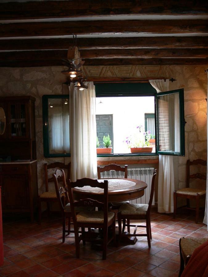 Las Casas De Yaguee, Ayllon Santa Maria de Riaza Bagian luar foto